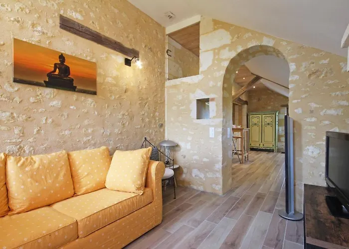 La Ferlanderie Nyaraló Mâle